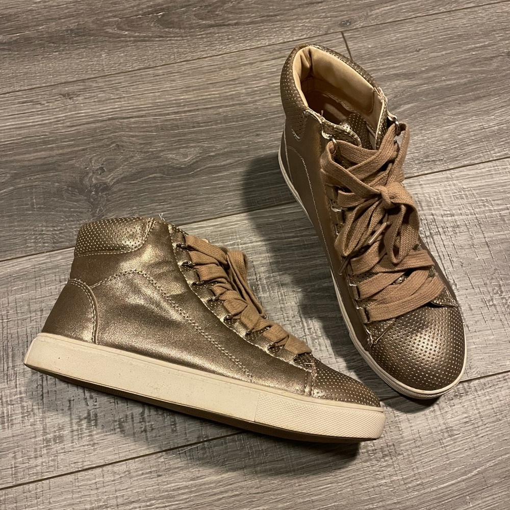 Steve Madden gold hi top sneakers